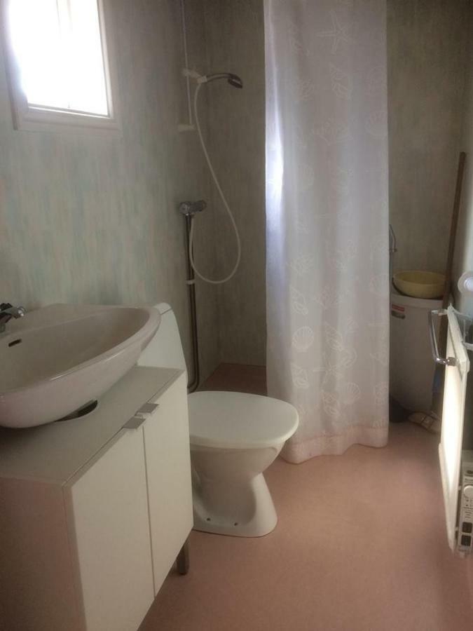 Annies Hus Villa Årjäng Kültér fotó